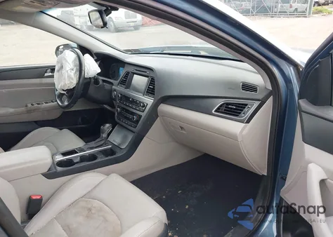 2016 Hyundai Sonata Sport z USA, uszkodzony, nr VIN 5NPE34AF3GH433056